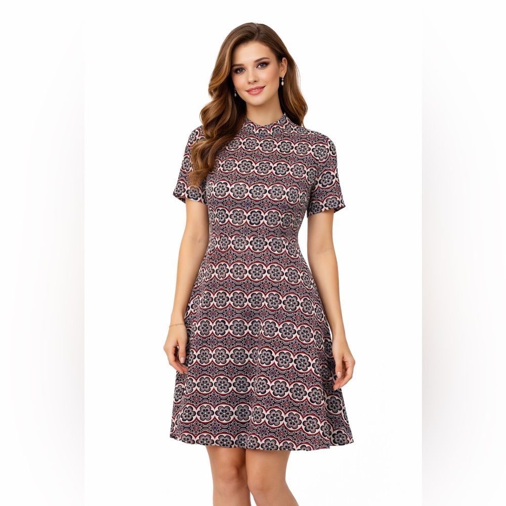 Urban Outfitters Glamorous 60s Flower Mini Dress‎ Gray & Burgundy